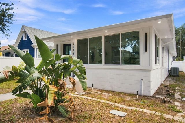 3745 1ST AVENUE N, St Petersburg, FL 33713