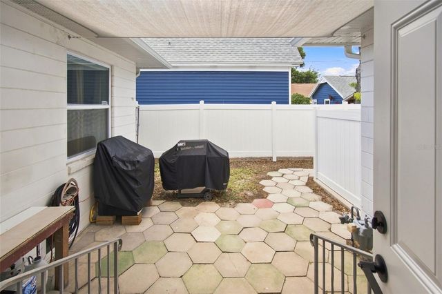 3745 1ST AVENUE N, St Petersburg, FL 33713
