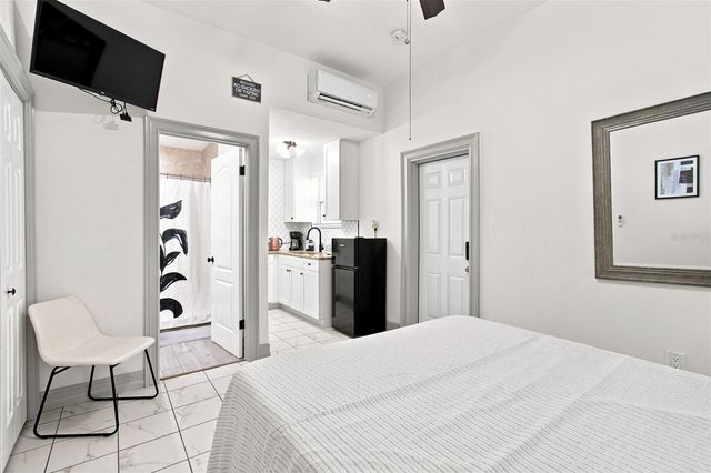 3745 1ST AVENUE N, St Petersburg, FL 33713