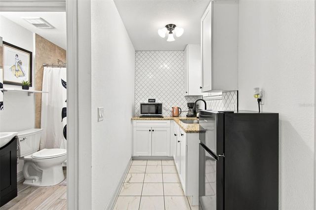 3745 1ST AVENUE N, St Petersburg, FL 33713