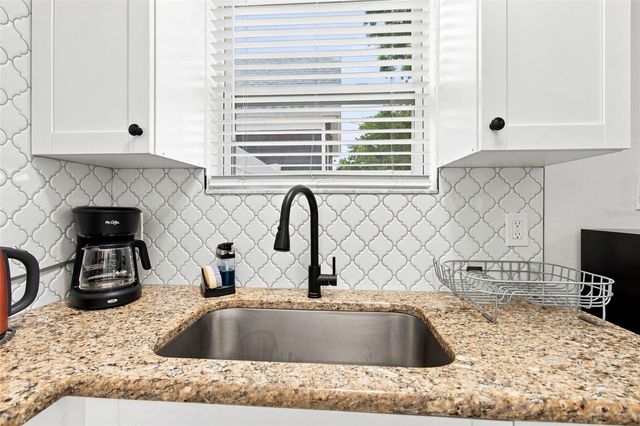 3745 1ST AVENUE N, St Petersburg, FL 33713