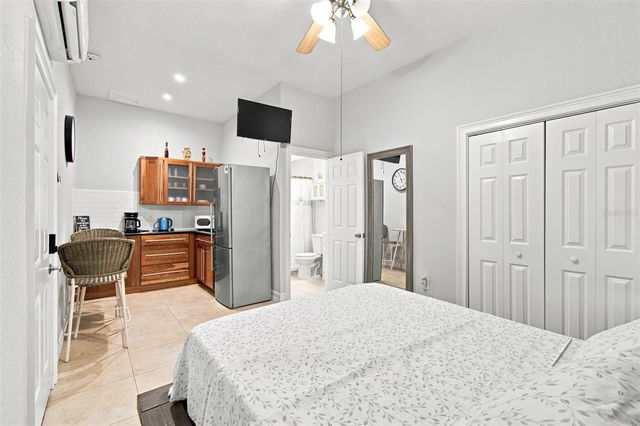 3745 1ST AVENUE N, St Petersburg, FL 33713