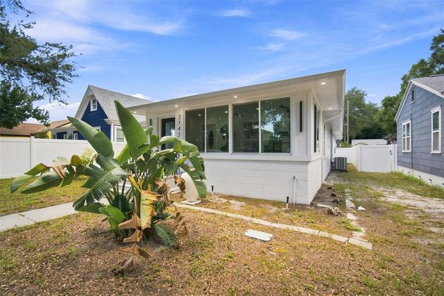 3745 1ST AVENUE N, St Petersburg, FL 33713