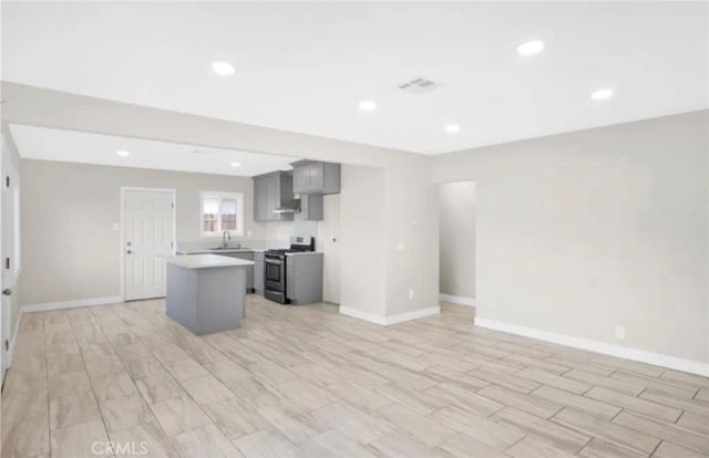 5522 Silver 1, Santa Ana, CA 92703