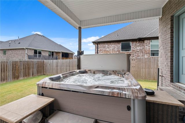 2104 Crandall Road, Pea Ridge, AR 72751