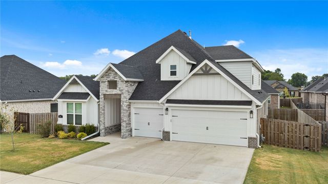2104 Crandall Road, Pea Ridge, AR 72751