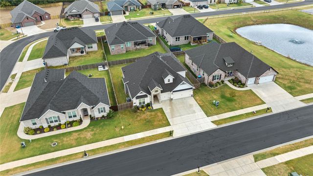 2104 Crandall Road, Pea Ridge, AR 72751