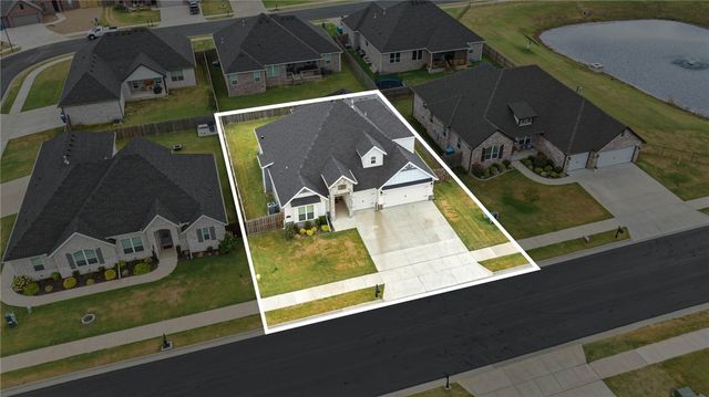 2104 Crandall Road, Pea Ridge, AR 72751