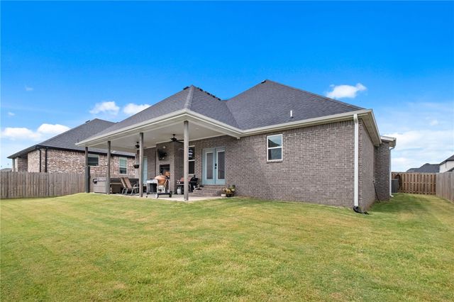 2104 Crandall Road, Pea Ridge, AR 72751