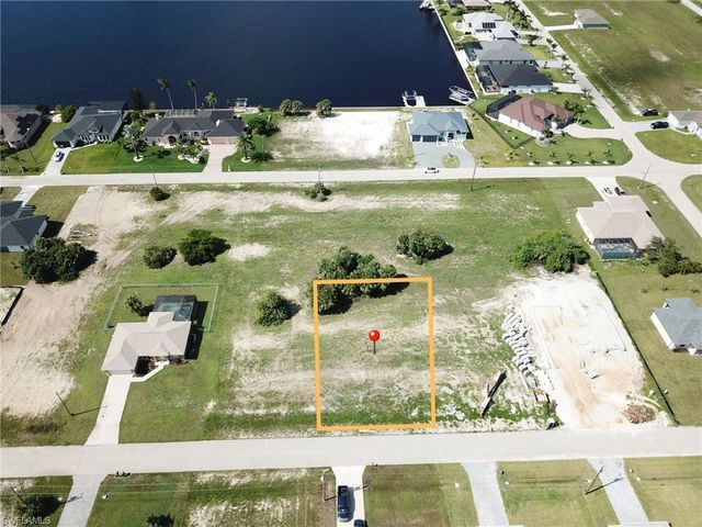 4213 NW 34th LN, Cape Coral, FL 33993