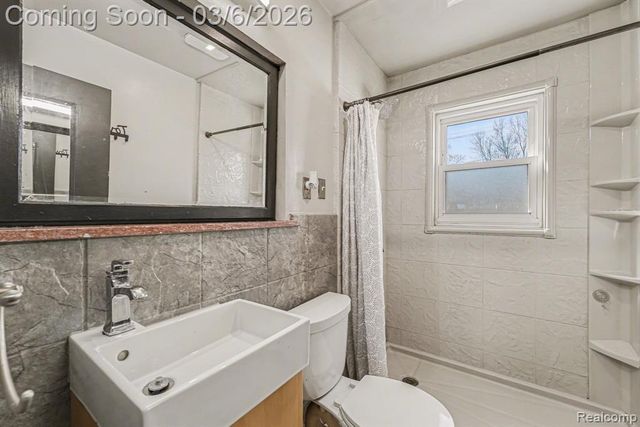 112 Brentwood Street, Inkster, MI 48141