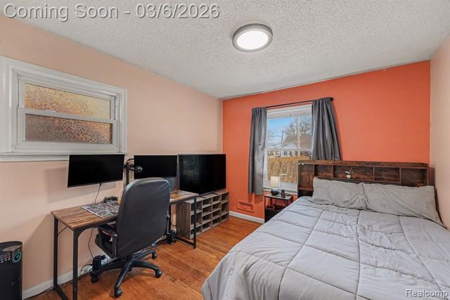 112 Brentwood Street, Inkster, MI 48141