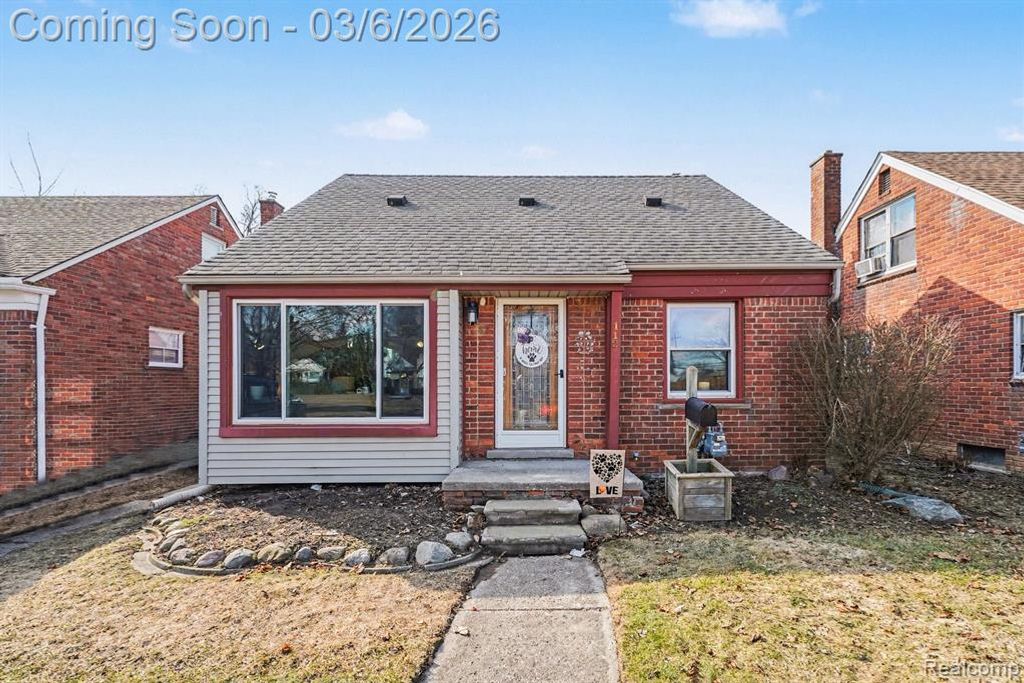 112 Brentwood Street, Inkster, MI 48141