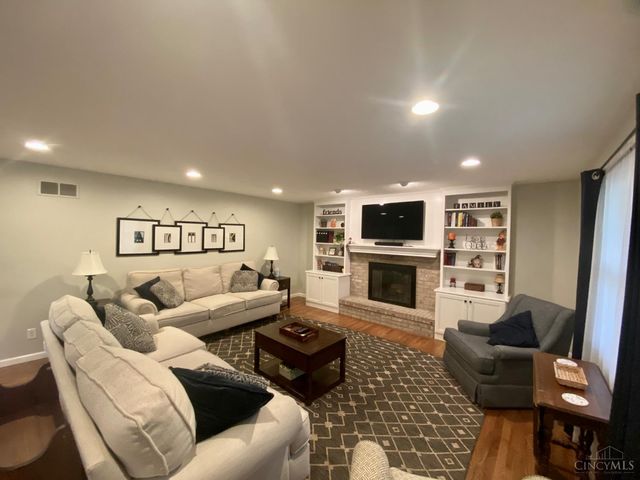 6446 Windlake Court, Fairfield Twp, OH 45011