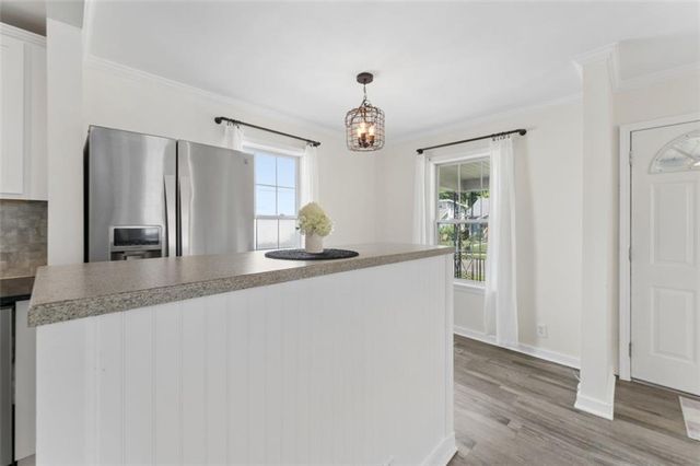 601 W 77th Street, Kansas City, MO 64114