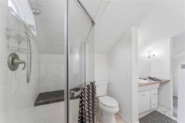 601 W 77th Street, Kansas City, MO 64114