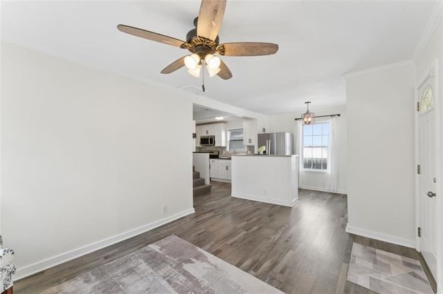 601 W 77th Street, Kansas City, MO 64114
