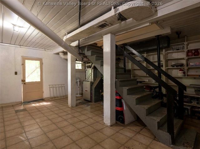 1115 Highland Road, Charleston, WV 25302