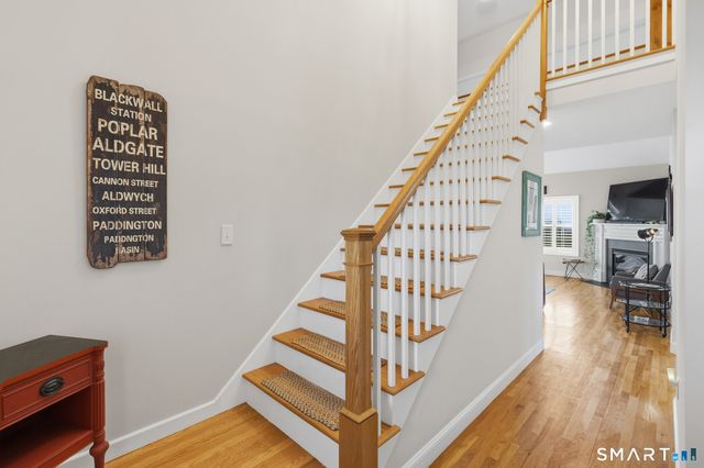 20 Sanford Ridge 20, East Granby, CT 06026