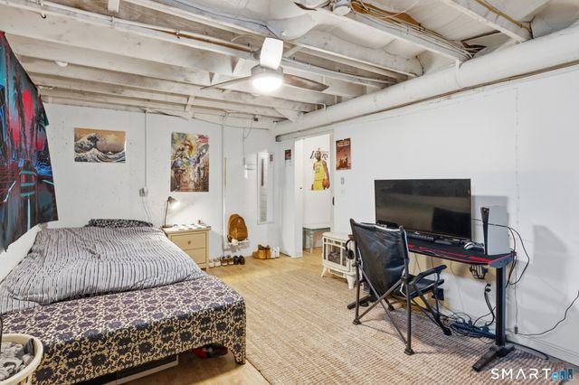 20 Sanford Ridge 20, East Granby, CT 06026