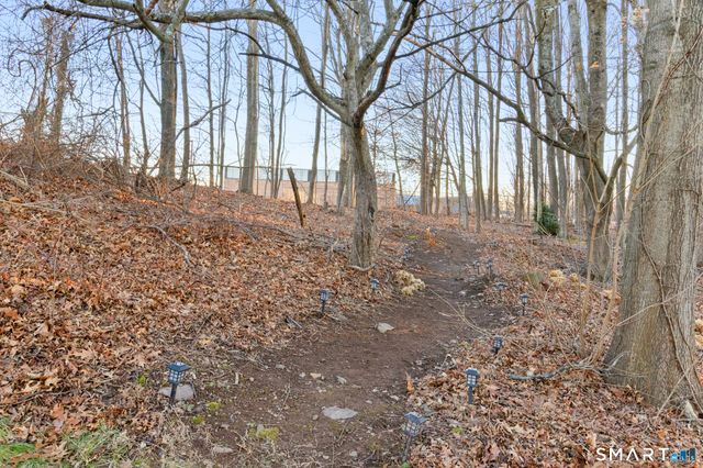 20 Sanford Ridge 20, East Granby, CT 06026