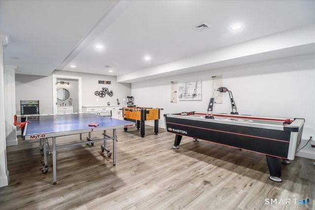 55 Country Woods Lane, Southbury, CT 06488