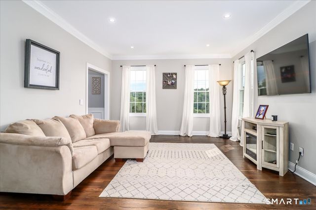 55 Country Woods Lane, Southbury, CT 06488