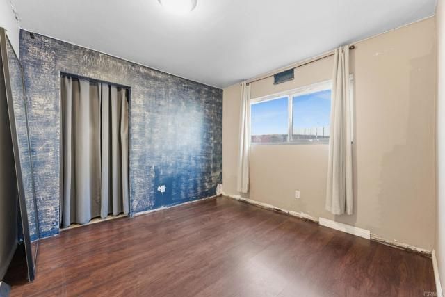 9017 Valencia St, Spring Valley, CA 91977