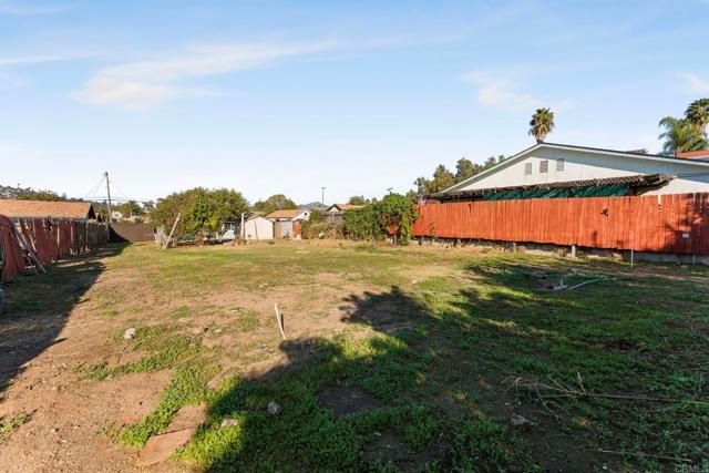 9017 Valencia St, Spring Valley, CA 91977