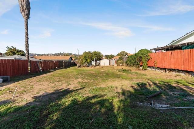 9017 Valencia St, Spring Valley, CA 91977