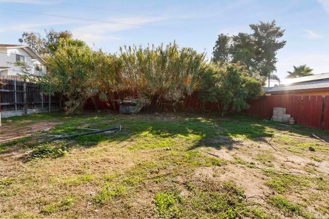 9017 Valencia St, Spring Valley, CA 91977