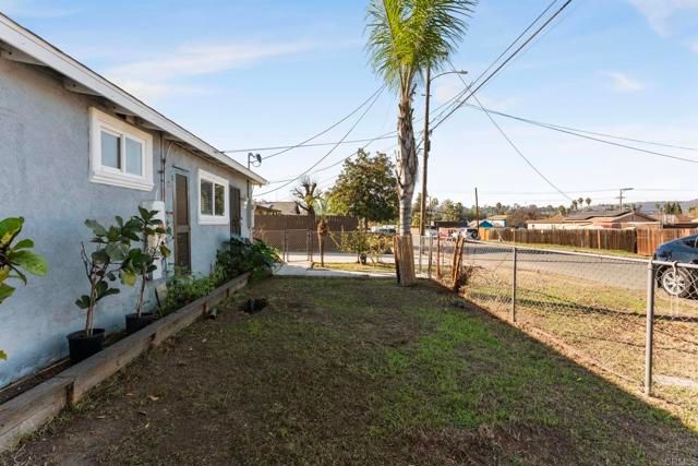 9017 Valencia St, Spring Valley, CA 91977