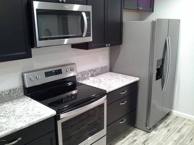 3828 W AUGUSTA Avenue, Phoenix, AZ 85051