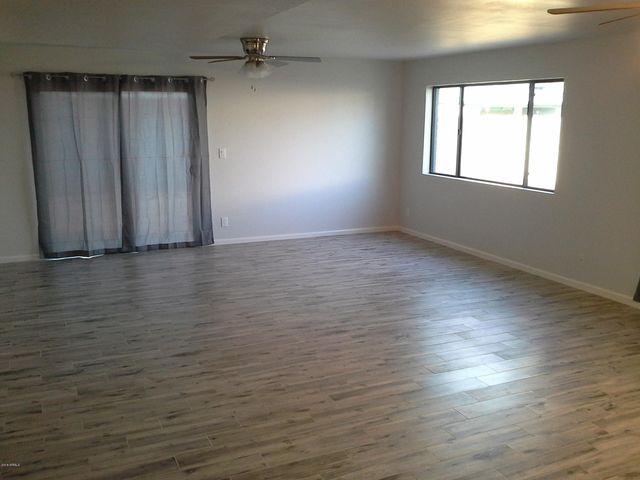 3828 W AUGUSTA Avenue, Phoenix, AZ 85051