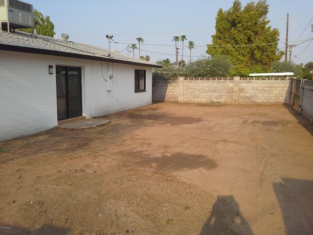 3828 W AUGUSTA Avenue, Phoenix, AZ 85051