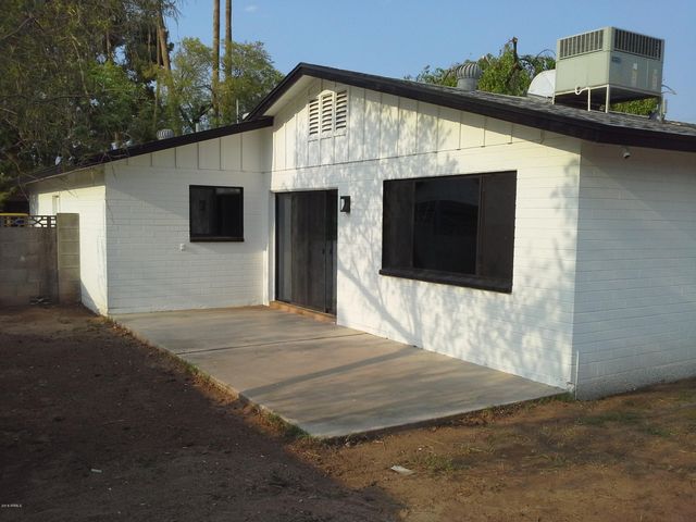 3828 W AUGUSTA Avenue, Phoenix, AZ 85051