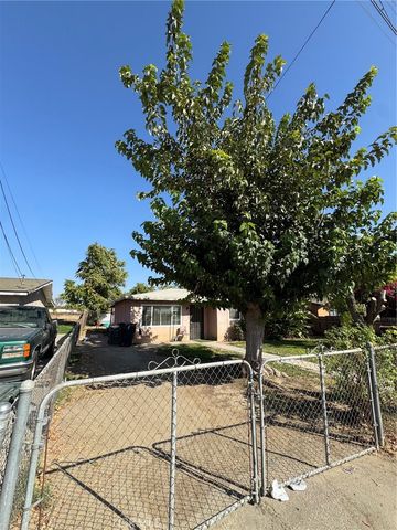 1605 Madison, Bakersfield, CA 93307