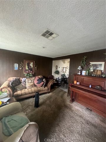 1605 Madison, Bakersfield, CA 93307