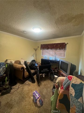 1605 Madison, Bakersfield, CA 93307