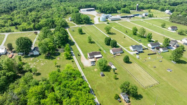 1496 Wade Brown Rd, Lewisburg, TN 37091