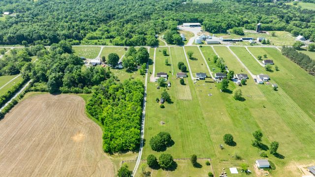 1496 Wade Brown Rd, Lewisburg, TN 37091