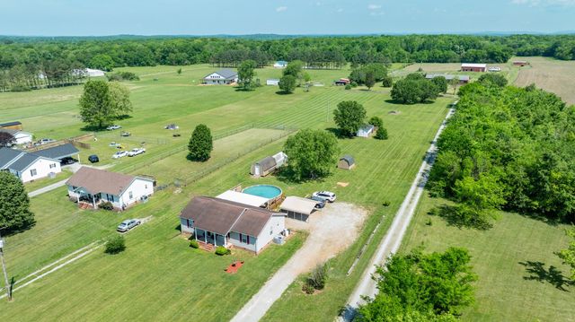 1496 Wade Brown Rd, Lewisburg, TN 37091