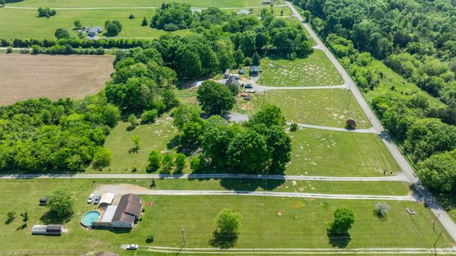 1496 Wade Brown Rd, Lewisburg, TN 37091