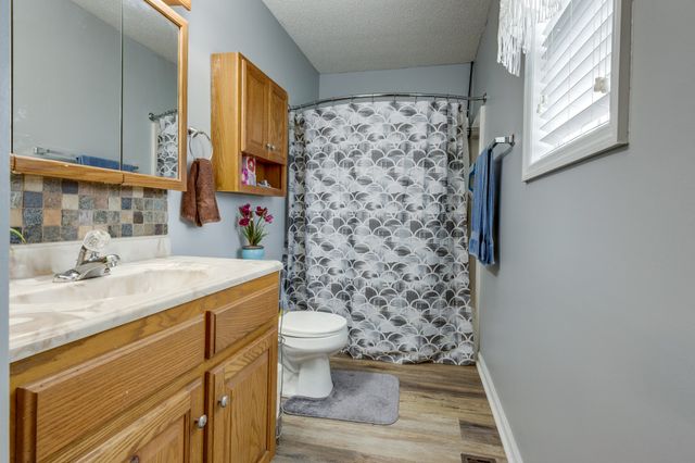 1496 Wade Brown Rd, Lewisburg, TN 37091