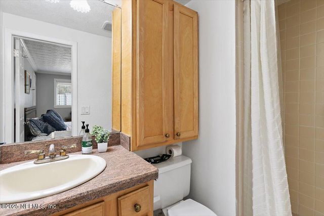 3569 EUNICE Road, Jacksonville, FL 32250