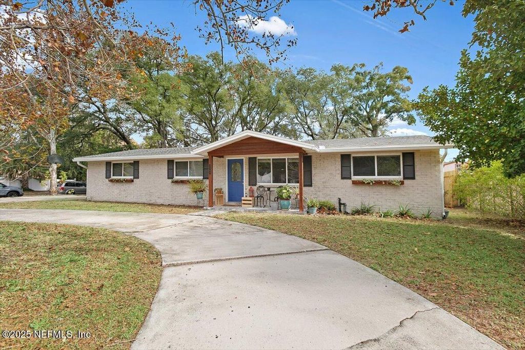 3569 EUNICE Road, Jacksonville, FL 32250