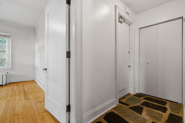 400 W Franklin Avenue 2, Minneapolis, MN 55405