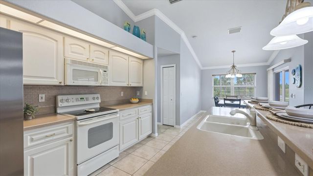 828 ROTONDA CIRCLE, Rotonda West, FL 33947