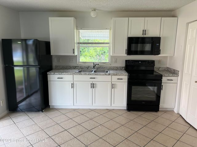 1625 Santos Street SE A, Palm Bay, FL 32909