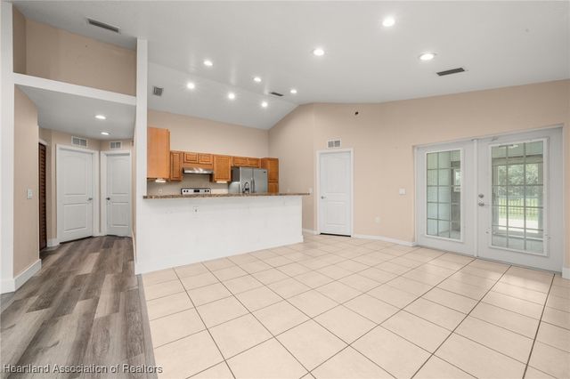 2006 W Royalton Road, Avon Park, FL 33825